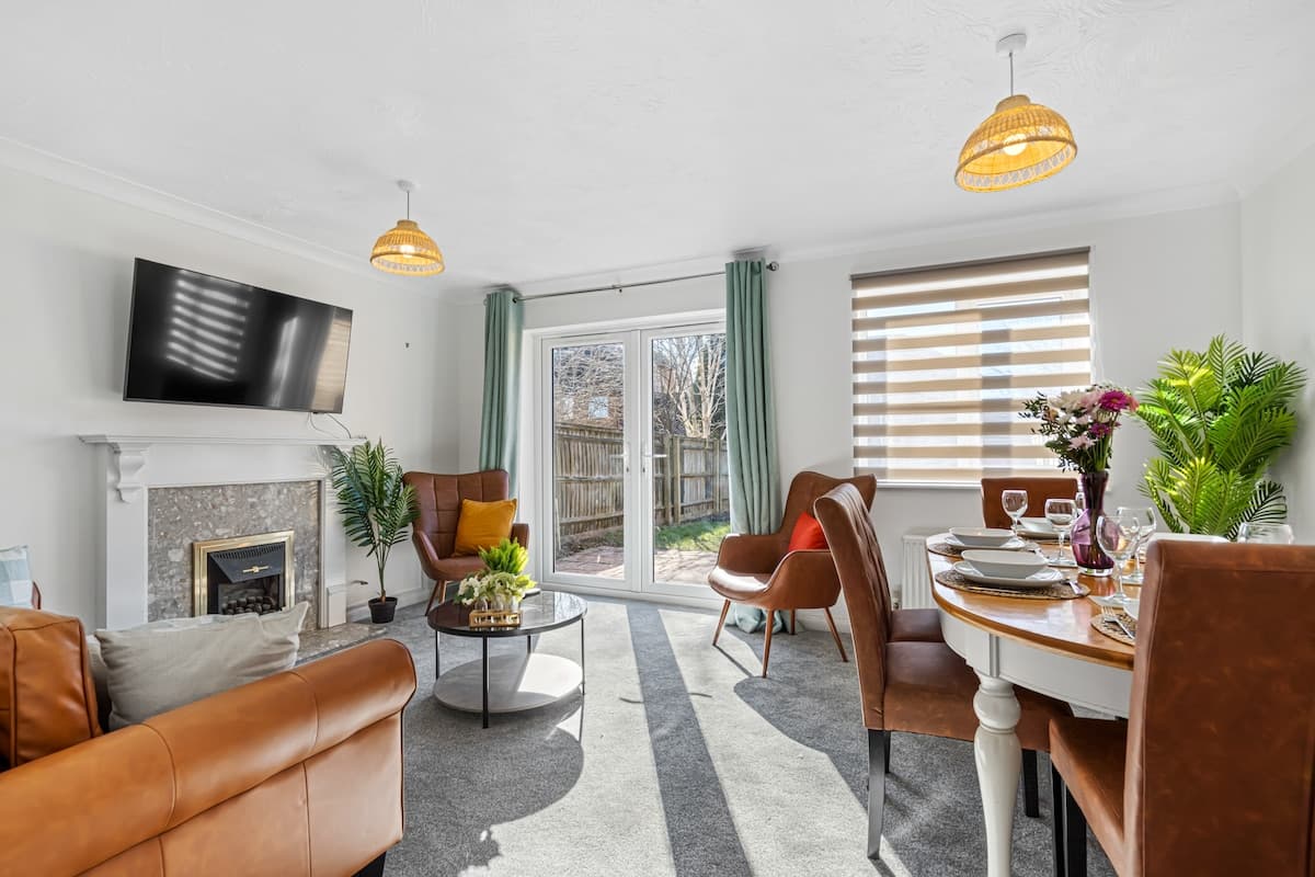 3 Bedroom Apartment