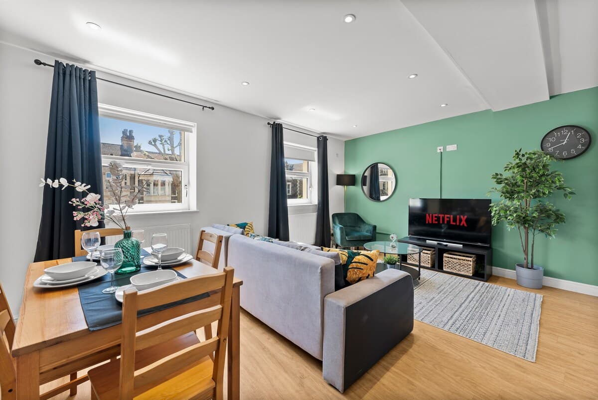 4 Bedroom Apartment