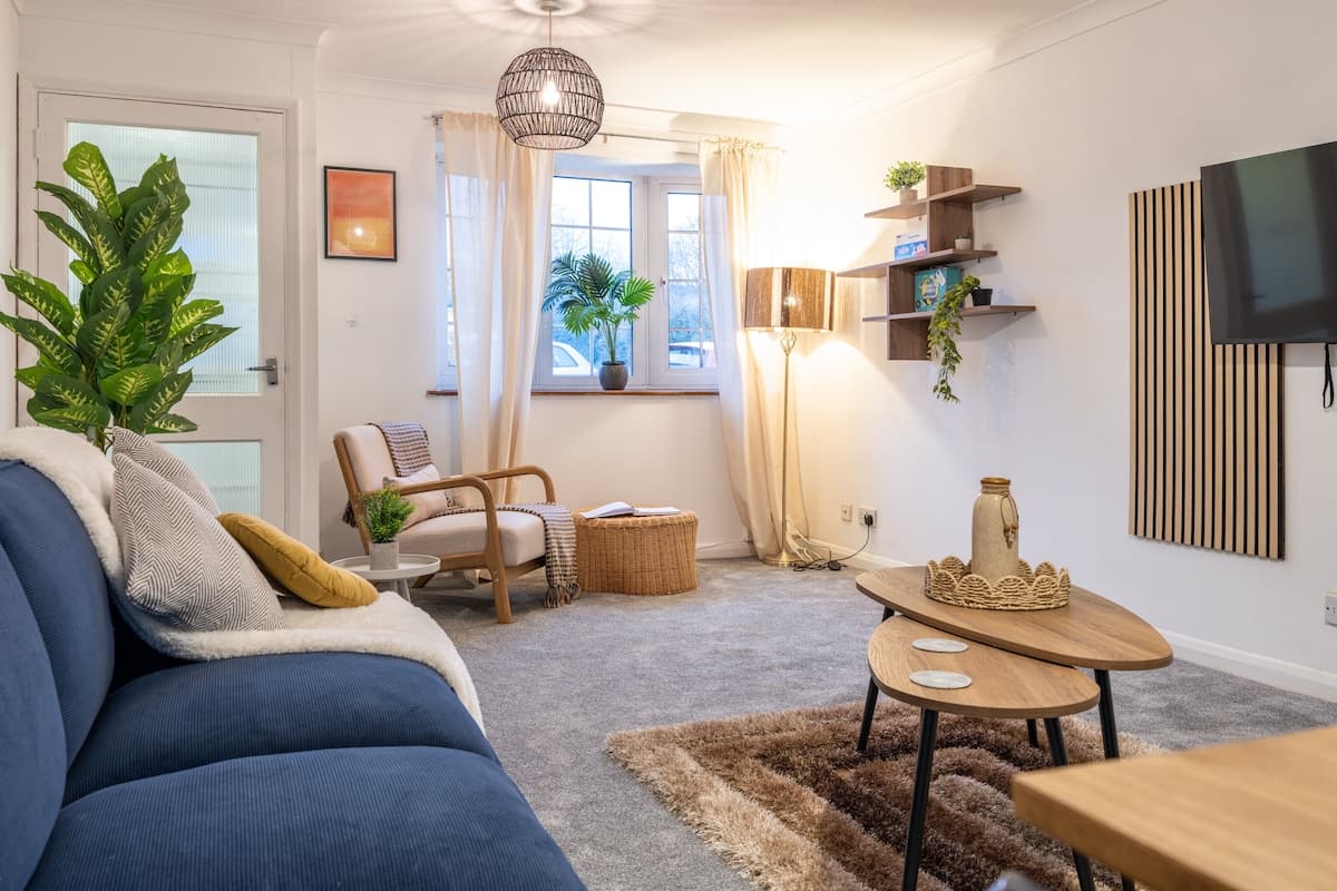 2 Bedroom House