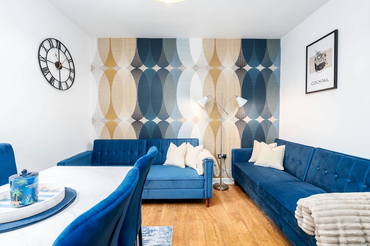 2 Bedroom Apartment
