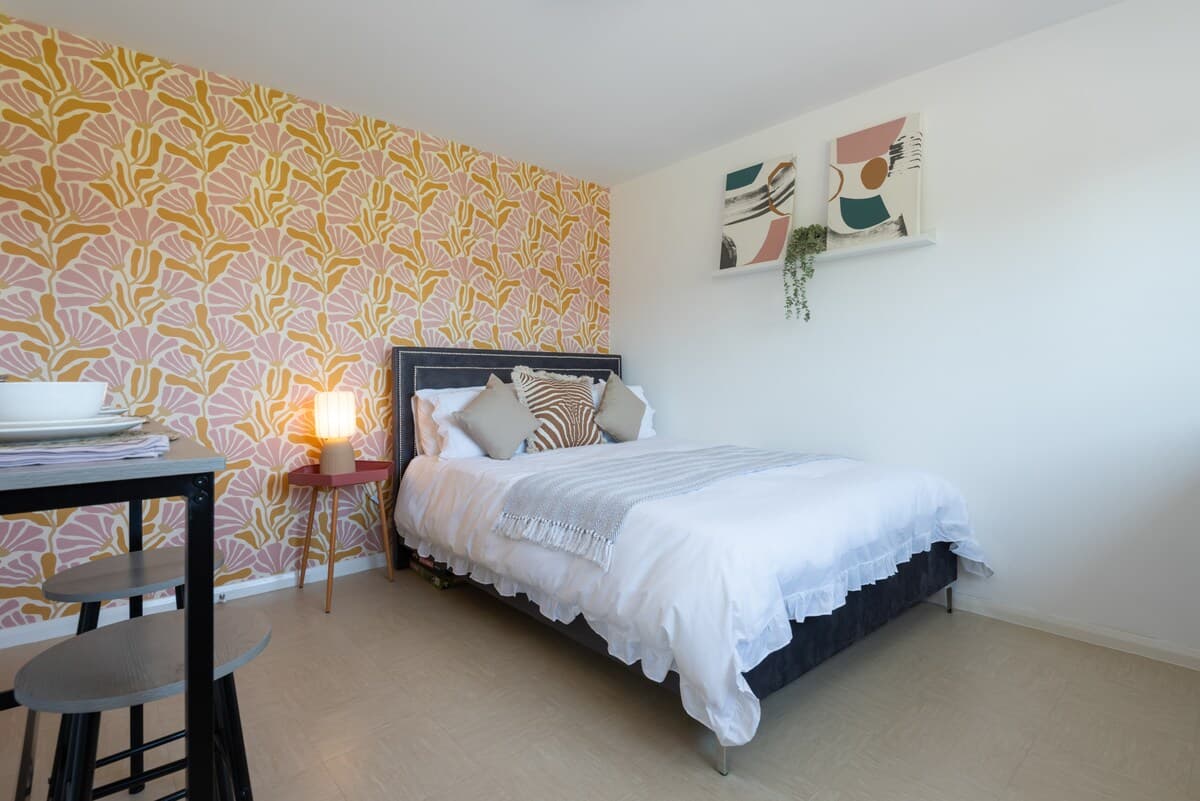 1 Bedroom Studio
