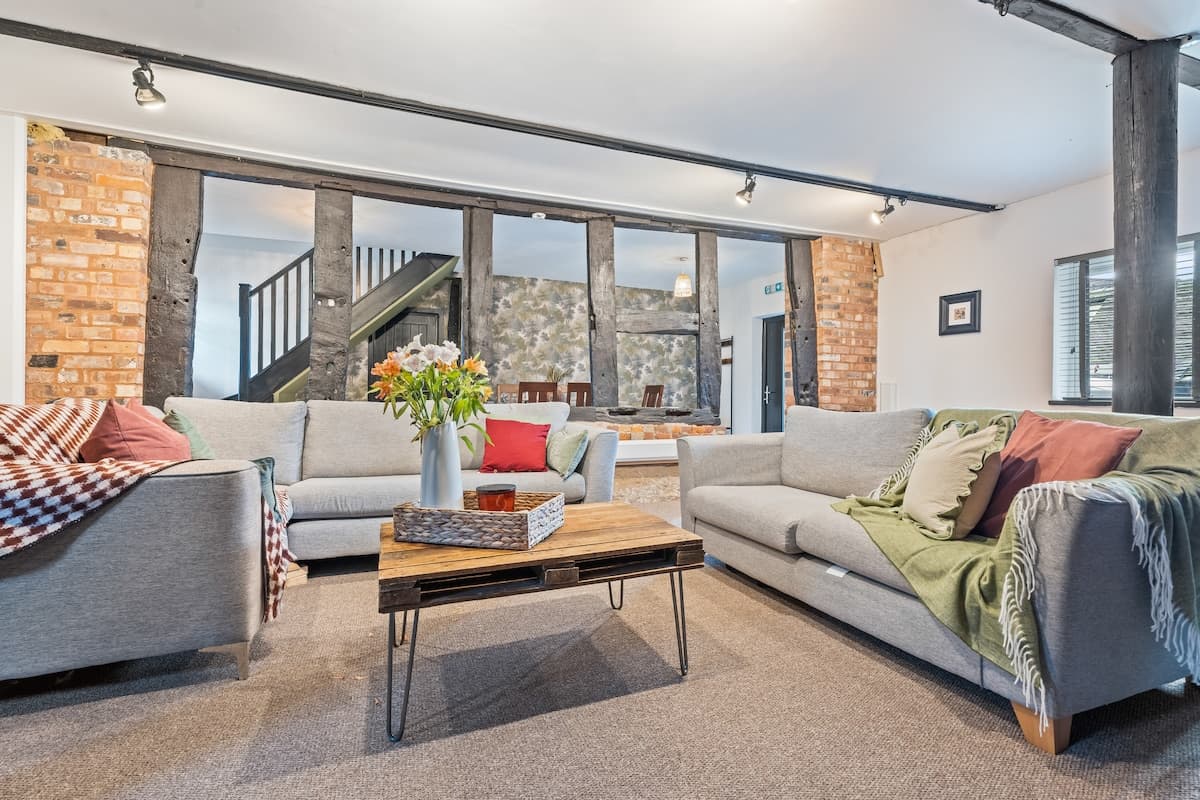 2 Bedroom House
