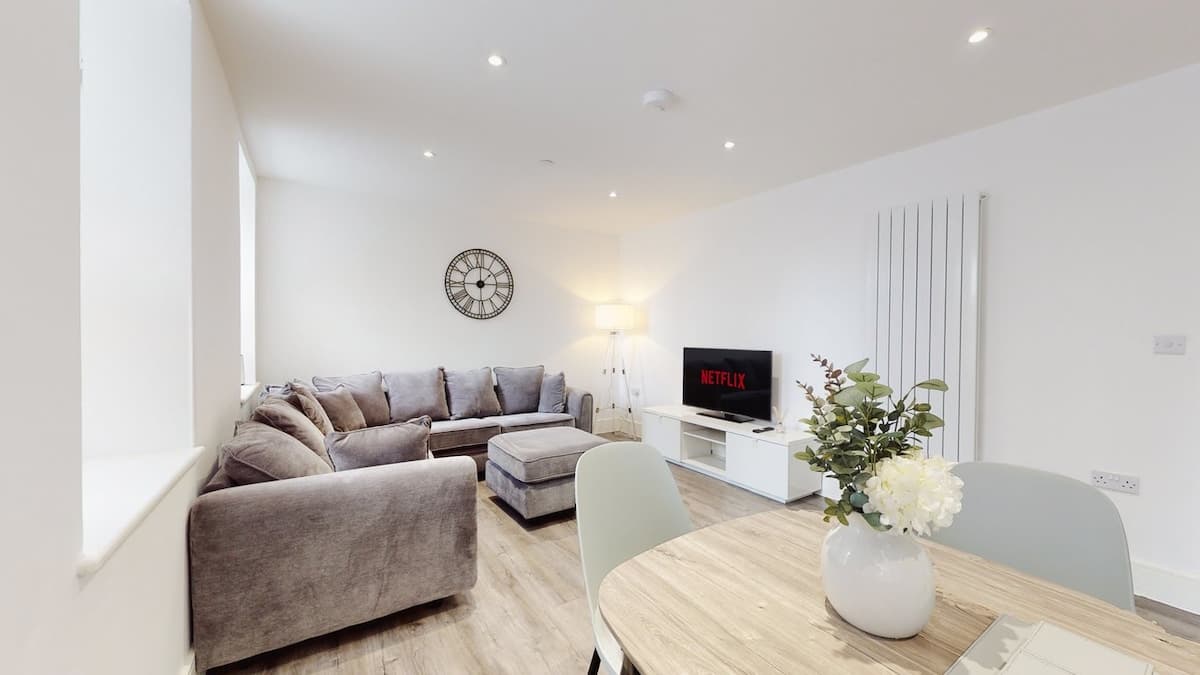 3 Bedroom Apartment