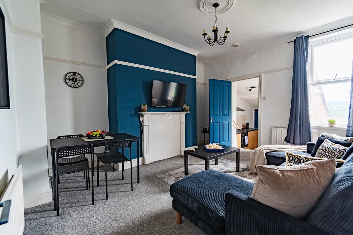 2 Bedroom Apartment