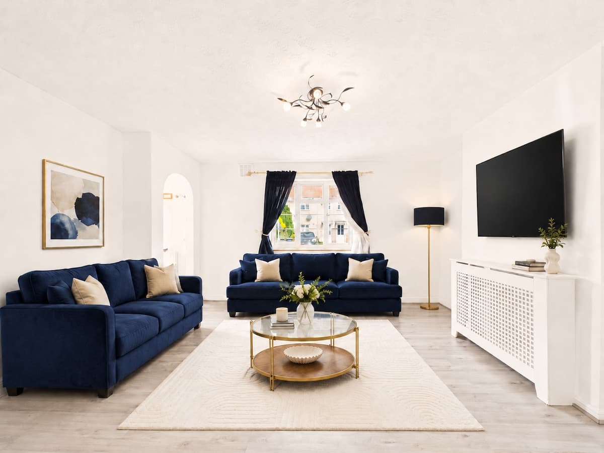 2 Bedroom House
