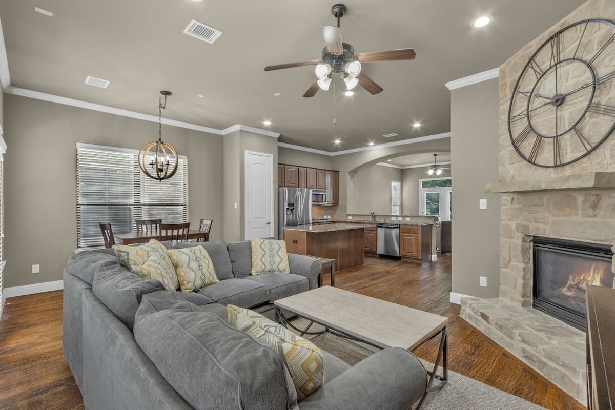3 Bedroom Townhouse