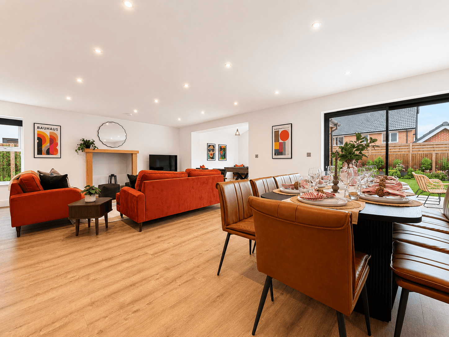 6 Bedroom House