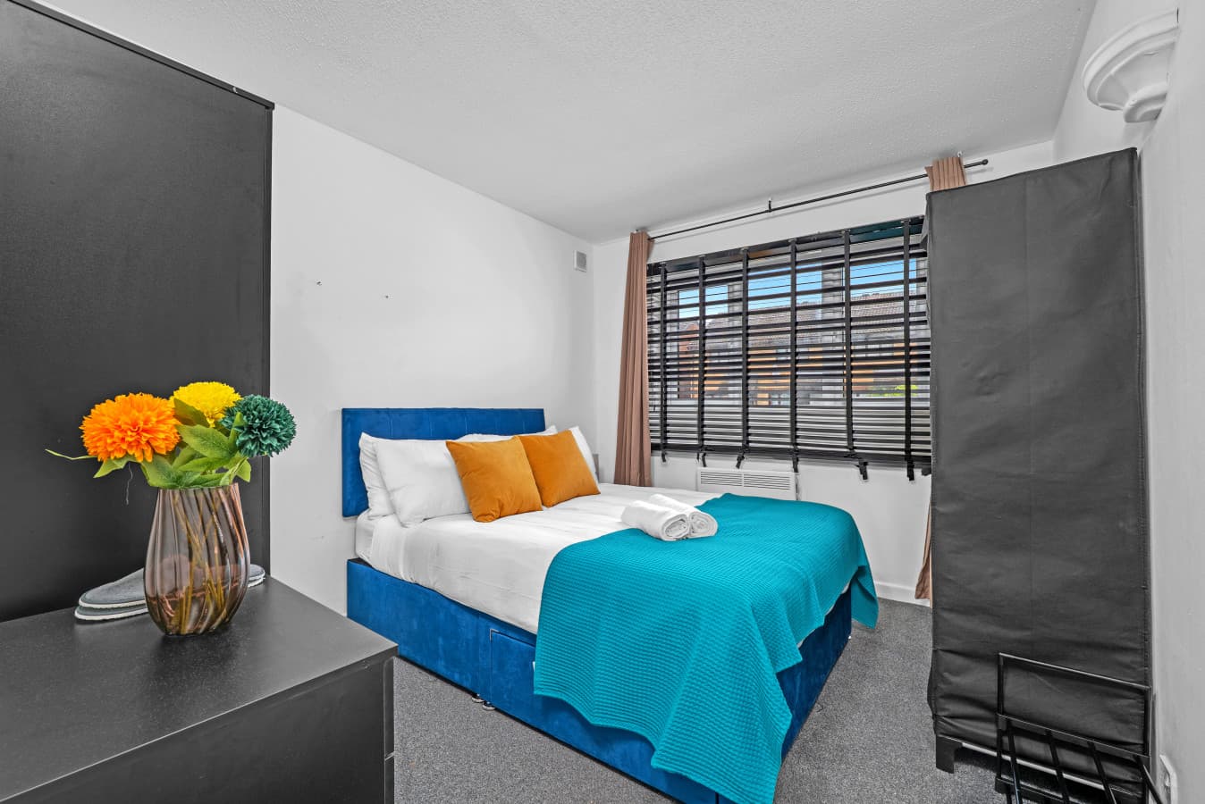 1 Bedroom House