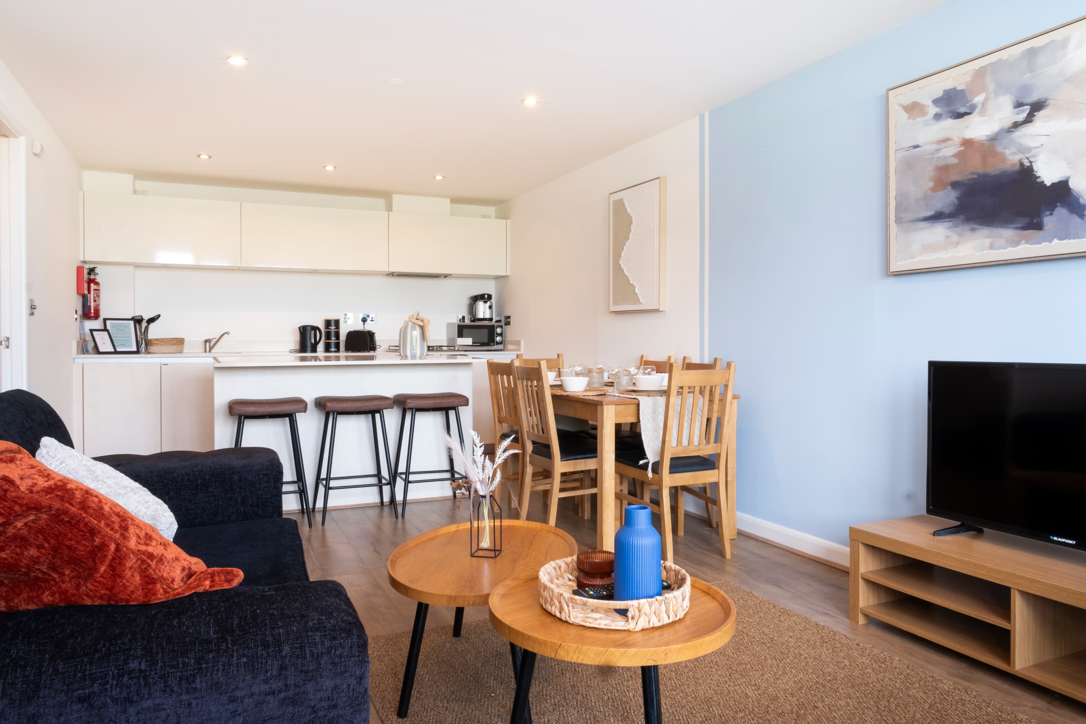 2 Bedroom Apartment