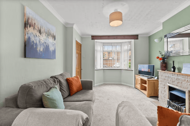 2 Bedroom House