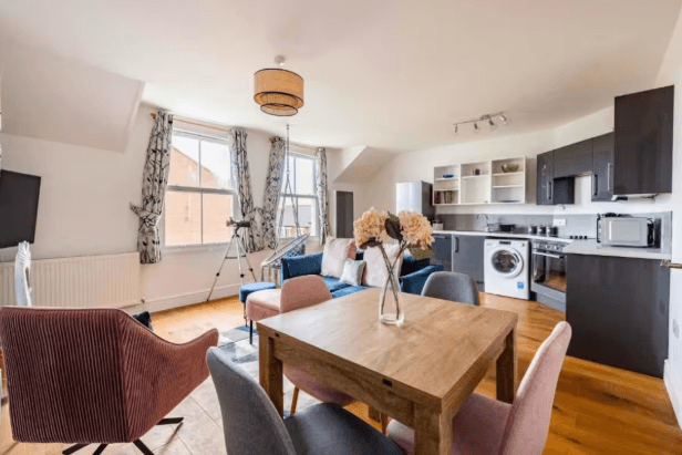 2 Bedroom Apartment