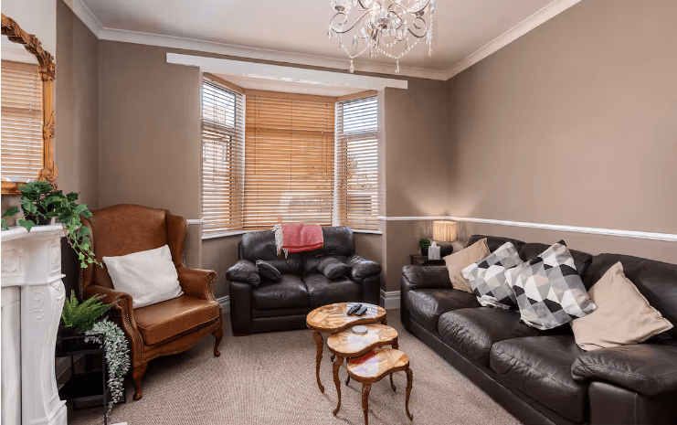 2 Bedroom House
