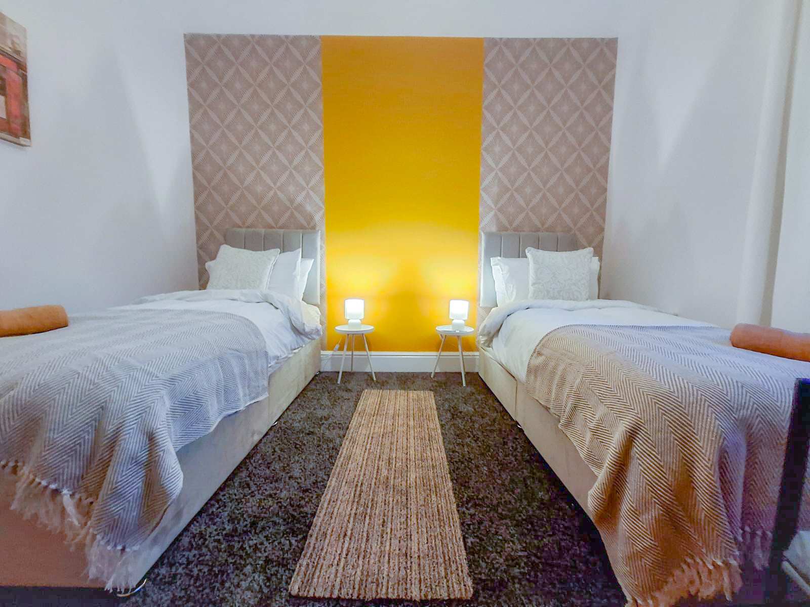 2 Bedroom Apartment