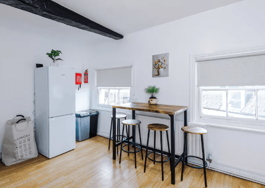2 Bedroom Apartment