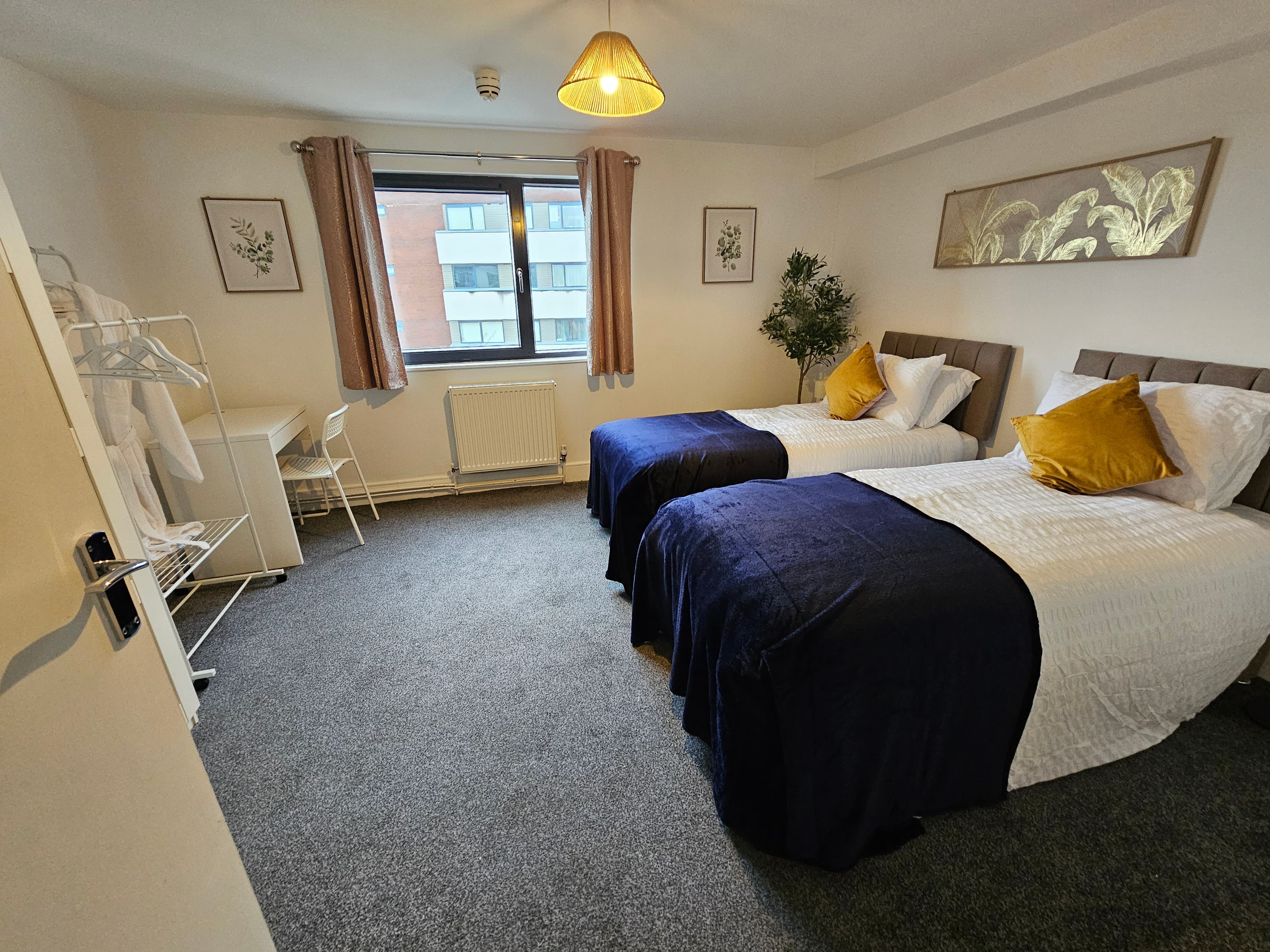 2 Bedroom Apartment