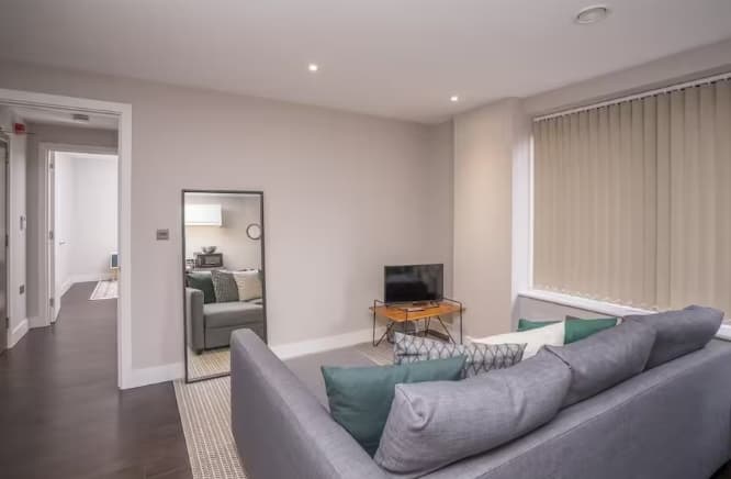 1 Bedroom Apartment