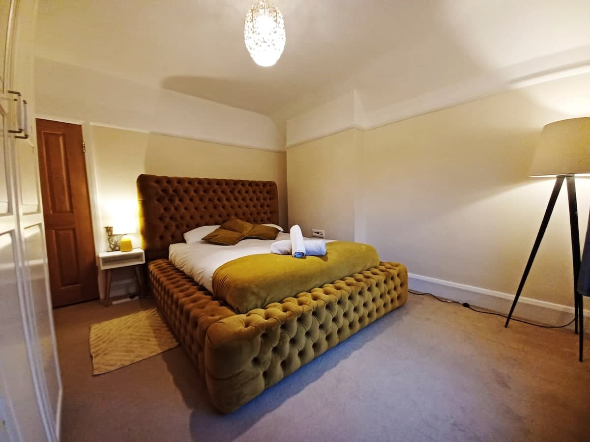 1 Bedroom Private Room