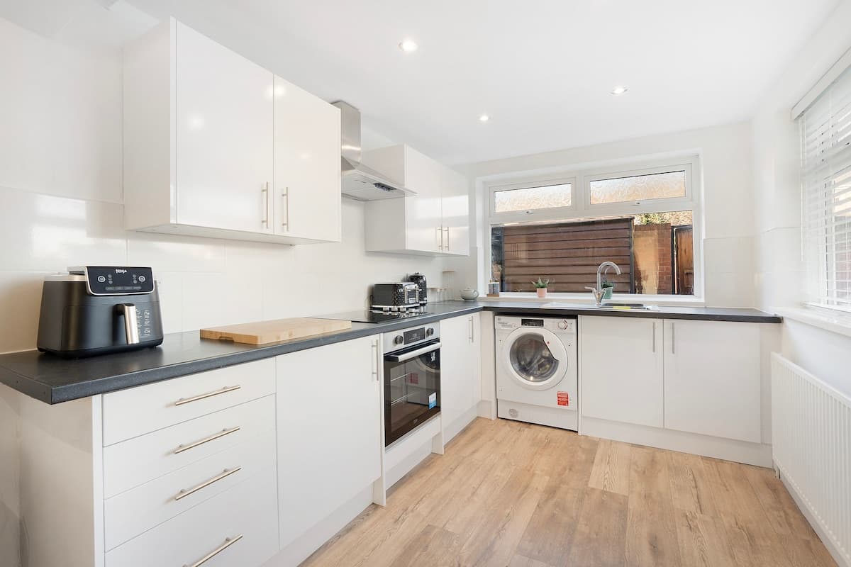 2 Bedroom House