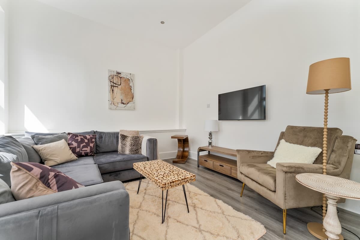 3 Bedroom Apartment
