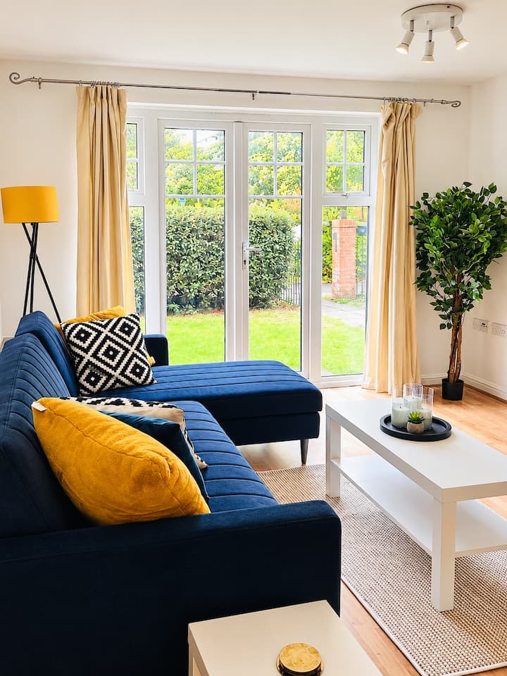 2 Bedroom House