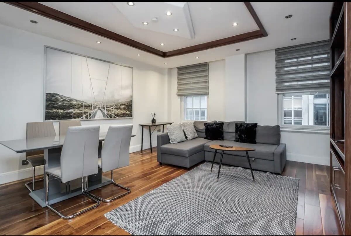 2 Bedroom Apartment