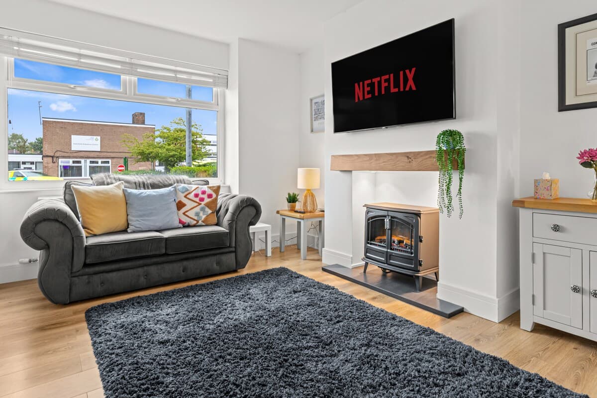 2 Bedroom House
