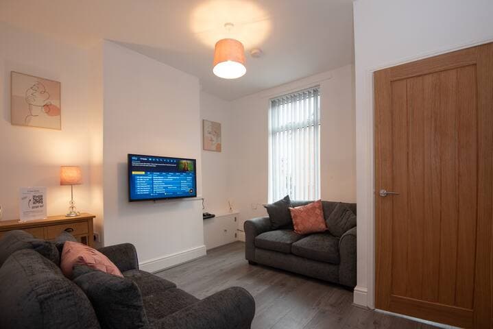 4 Bedroom Apartment
