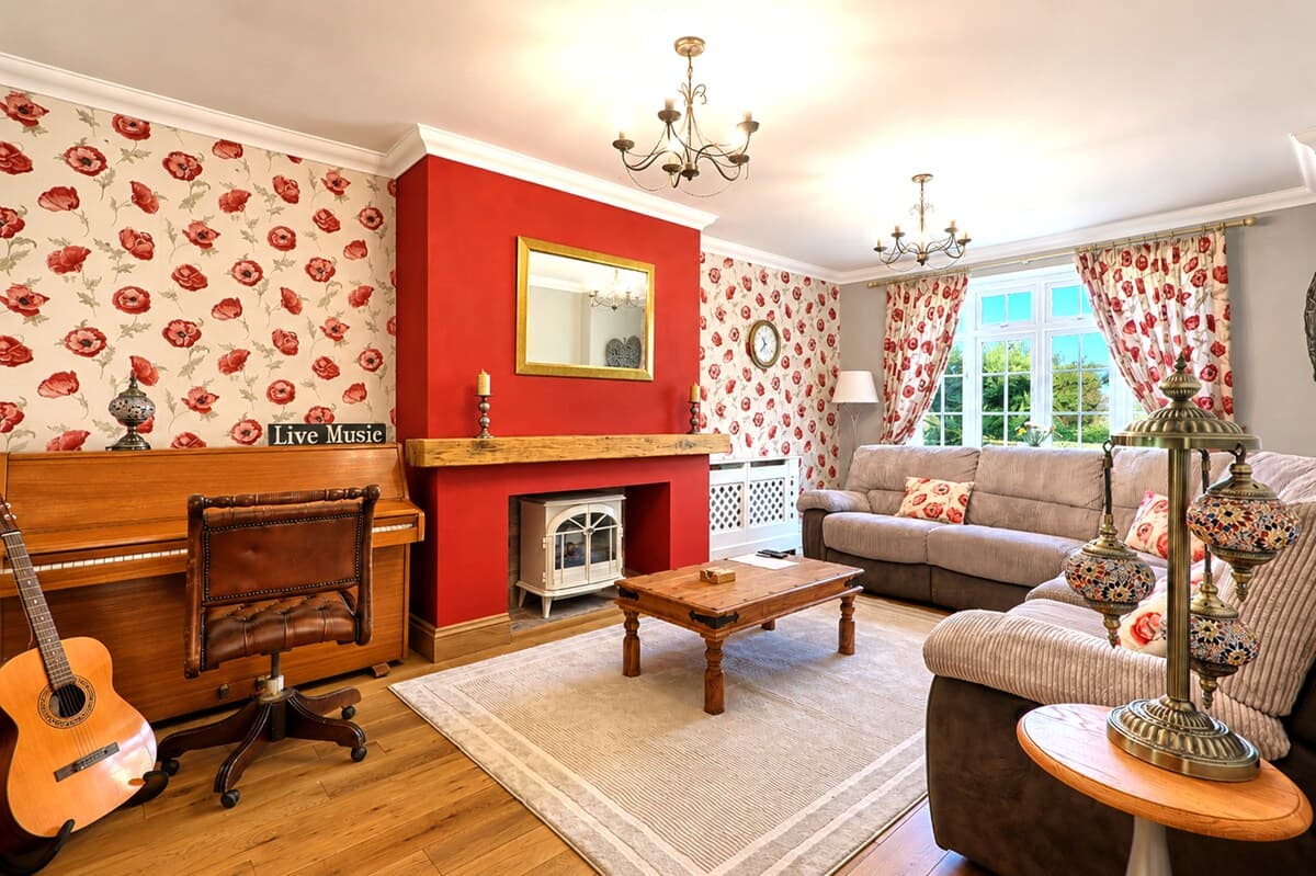 5 Bedroom House