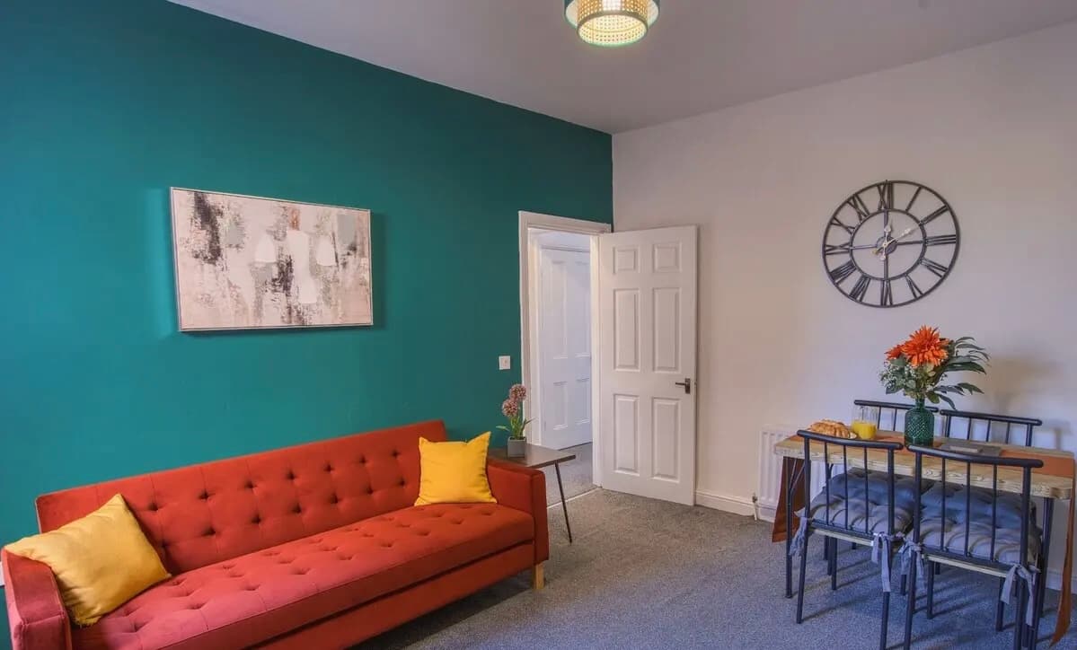2 Bedroom Apartment