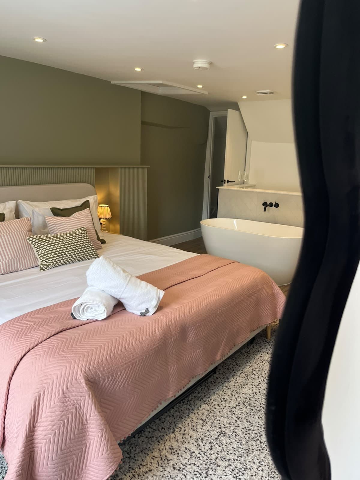 1 Bedroom House