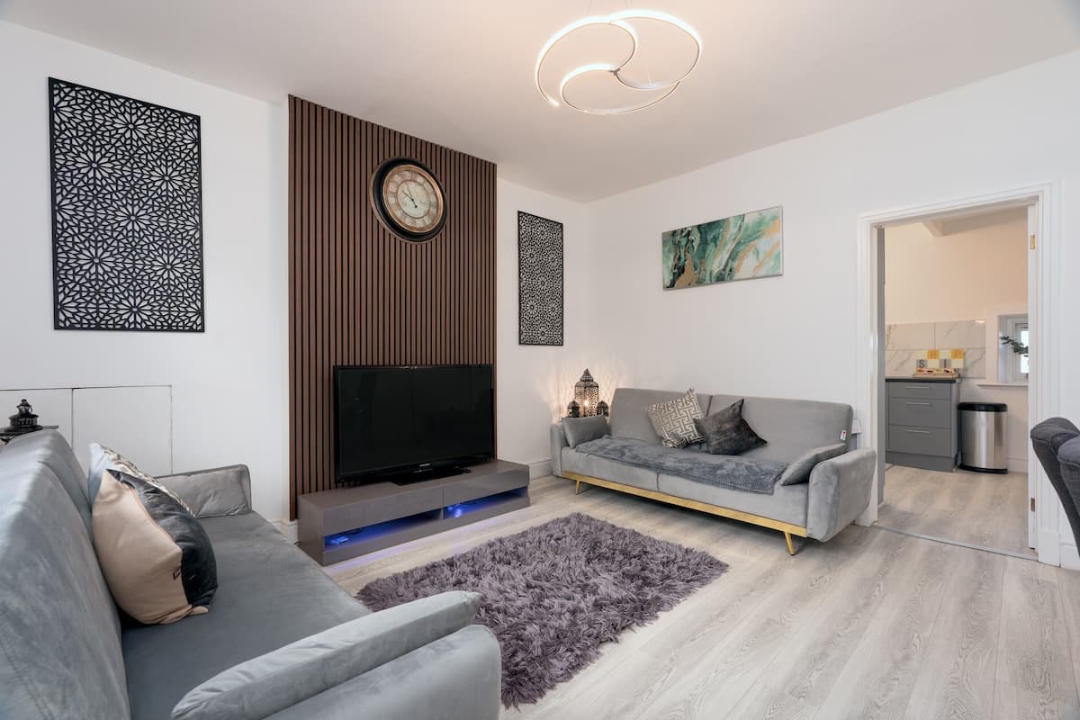 2 Bedroom Cottage